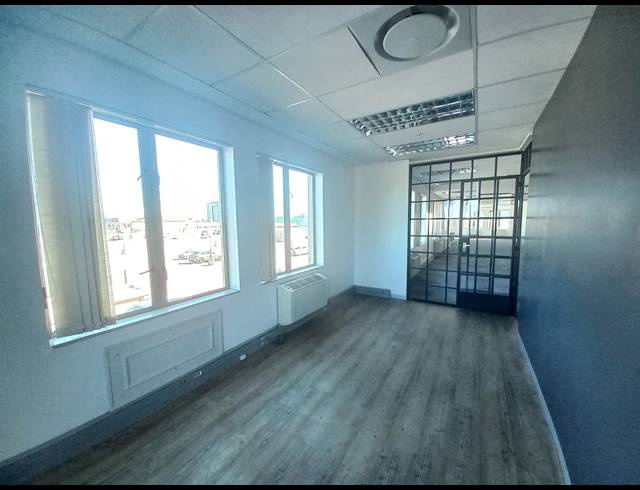 280M² OFFICE TO LET IN CENTURY CITY